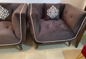 Elegant sofa set 6 seater slightly used