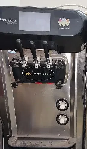 ICE cream machine