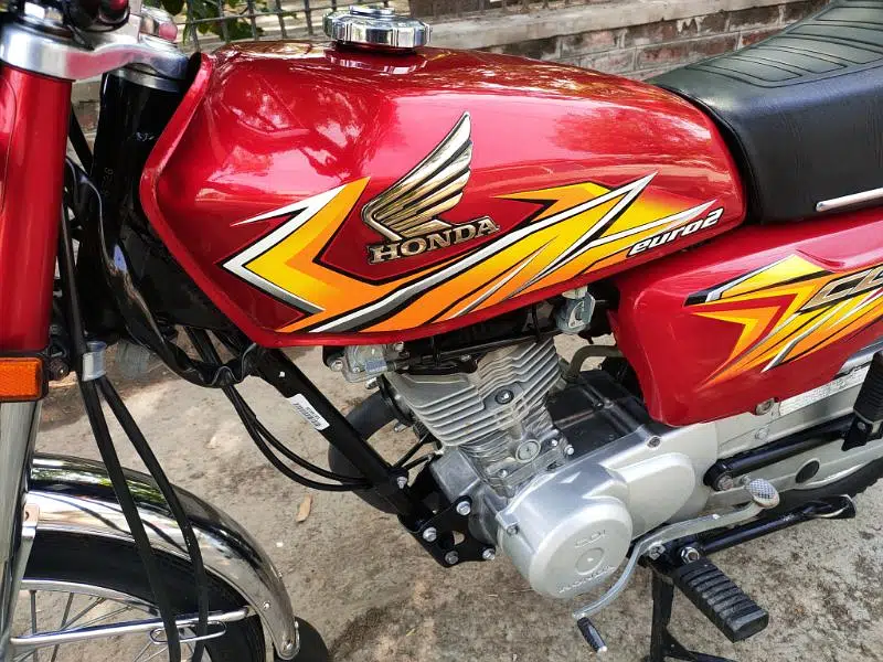 Honda 125 Model 2021 Only 5000+ KM Use Fbulous bike 100% Totel Originl