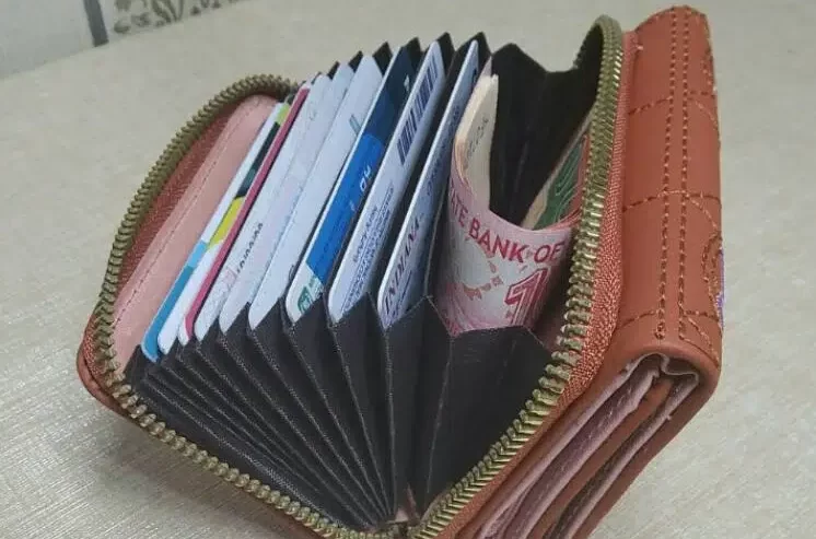 Women’s Multi Functional Leather Wallet